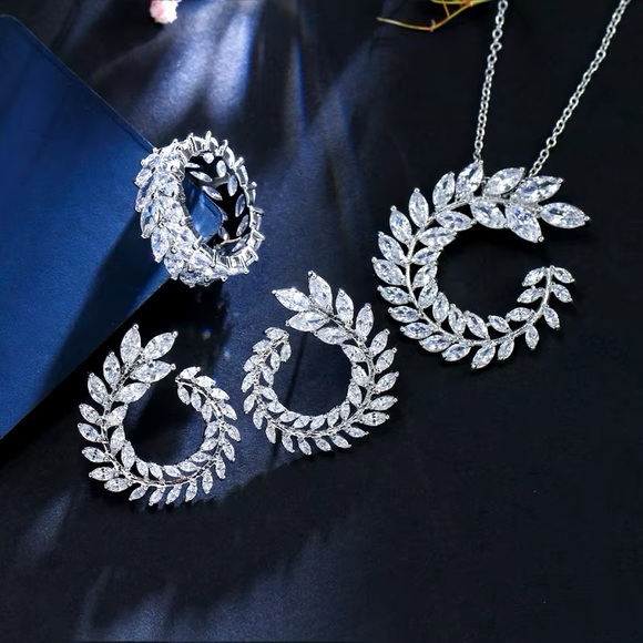 4 Pcs Set 925 Sterling Silver Cubic Zirconia Necklace, Earrings, Bracelet, Ring - Picture 5 of 10